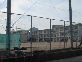 明石市立　山手小学校